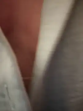 Snapshot of The_Snowwhitee chatting on 09-14-25, 08:19 The Snowwhitee online show from 09-14-25, 08:19