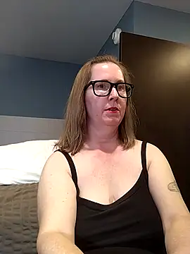 Snapshot of SweetandNaughty1 chatting on 09-10-25, 03:28 SweetandNaughty1 online show from 09-10-25, 03:28