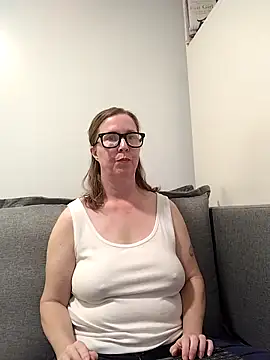 Snapshot of SweetandNaughty1 chatting on 11-04-25, 07:57 SweetandNaughty1 online show from 11-04-25, 07:57