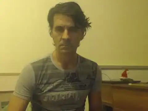 Snapshot of yvesstorm1 chatting on 12-19-24, 06:23 yvesstorm1 online show from 12-19-24, 06:23