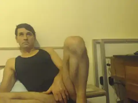 Snapshot of yvesstorm1 chatting on 02-26-25, 06:00 yvesstorm1 online show from 02-26-25, 06:00