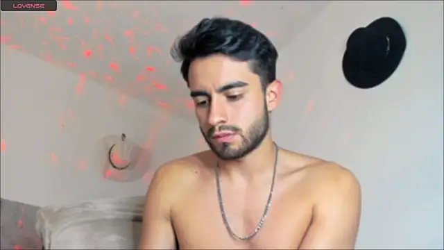 Snapshot of aydan_hw chatting on 03-04-25, 11:43 aydan hw online show from 03-04-25, 11:43