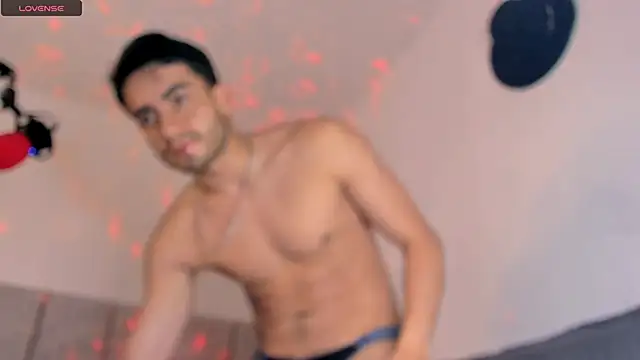 Snapshot of aydan_hw chatting on 03-11-25, 07:47 aydan hw online show from 03-11-25, 07:47