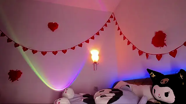 LizaLoveness online show from 02-21-25, 04:18