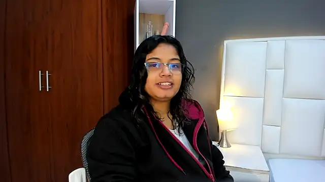 yeral2017 online show from 06-24-26, 12:15