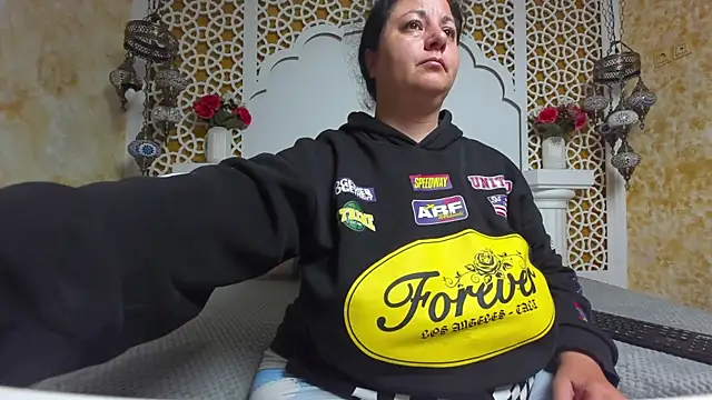 AleshaArabian online show from 10-07-25, 03:04