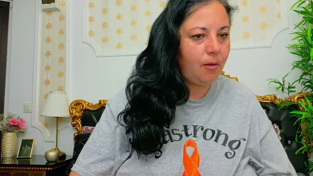 Snapshot of AleshaArabian chatting on 05-09-26, 03:34 AleshaArabian online show from 05-09-26, 03:34