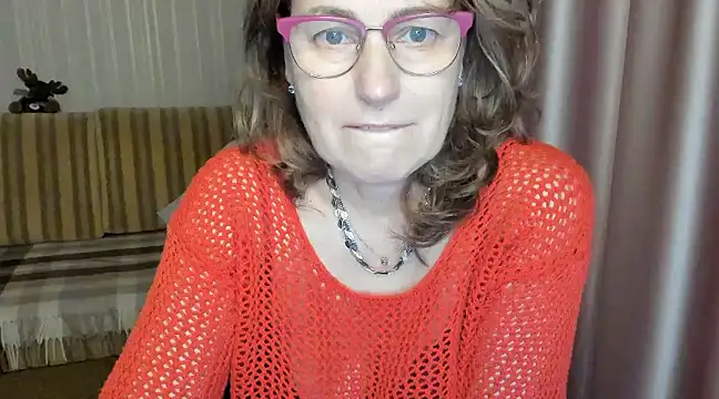 lauraoven online show from 03-16-25, 03:39