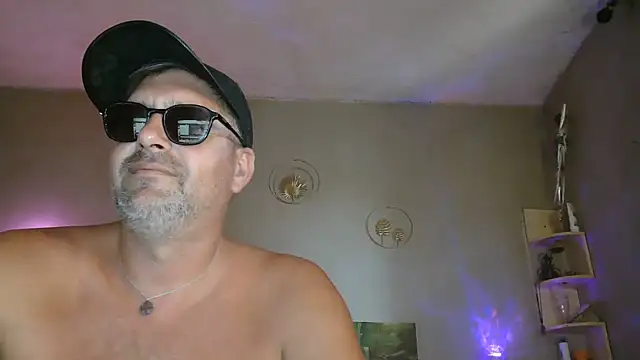 matrikes1 online show from 07-16-26, 03:51