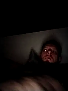 Snapshot of Kw8585kw chatting on 03-14-25, 12:21 Kw8585kw online show from 03-14-25, 12:21