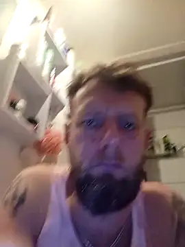 Snapshot of Kw8585kw chatting on 11-29-25, 12:02 Kw8585kw online show from 11-29-25, 12:02