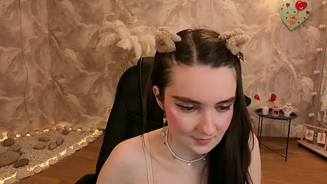 CloudGrace online show from 02-17-26, 03:14