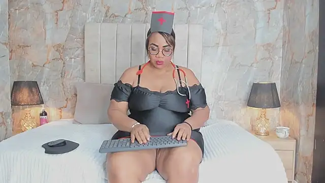 Snapshot of AranzaLatinBlacks chatting on 02-02-25, 12:13 AranzaLatinBlacks online show from 02-02-25, 12:13