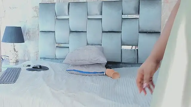 Snapshot of AranzaLatinBlacks chatting on 03-13-25, 09:16 AranzaLatinBlacks online show from 03-13-25, 09:16