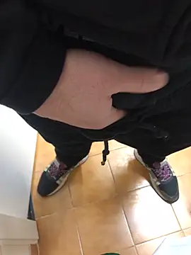 Snapshot of Mindnorthcam2 chatting on 01-30-25, 06:35 Mindnorthcam2 online show from 01-30-25, 06:35