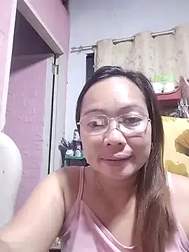 Snapshot of asianwet4u chatting on 02-09-25, 09:49 asianwet4u online show from 02-09-25, 09:49