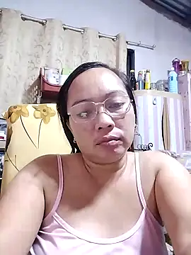 Snapshot of asianwet4u chatting on 02-12-25, 01:48 asianwet4u online show from 02-12-25, 01:48