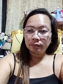 Snapshot of asianwet4u chatting on 02-20-25, 09:42 asianwet4u online show from 02-20-25, 09:42