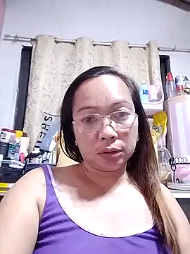 Snapshot of asianwet4u chatting on 02-22-25, 02:30 asianwet4u online show from 02-22-25, 02:30