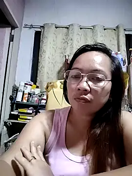 Snapshot of asianwet4u chatting on 02-28-25, 10:52 asianwet4u online show from 02-28-25, 10:52