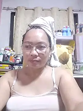 Snapshot of asianwet4u chatting on 03-01-25, 09:29 asianwet4u online show from 03-01-25, 09:29