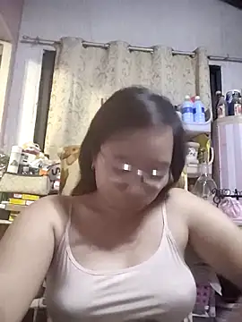 Snapshot of asianwet4u chatting on 03-01-25, 02:02 asianwet4u online show from 03-01-25, 02:02