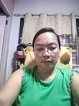 Snapshot of asianwet4u chatting on 03-15-25, 10:57 asianwet4u online show from 03-15-25, 10:57