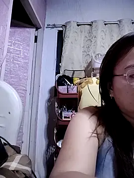 Snapshot of asianwet4u chatting on 03-20-25, 10:10 asianwet4u online show from 03-20-25, 10:10