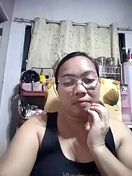 Snapshot of asianwet4u chatting on 03-21-25, 11:01 asianwet4u online show from 03-21-25, 11:01