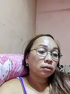 Snapshot of asianwet4u chatting on 09-26-25, 03:54 asianwet4u online show from 09-26-25, 03:54
