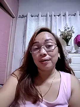Snapshot of asianwet4u chatting on 10-05-25, 07:50 asianwet4u online show from 10-05-25, 07:50