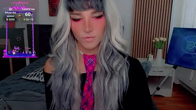 HelenSpellman online show from 07-19-26, 06:06