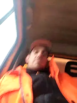 Codymc89 online show from 12-17-25, 09:37