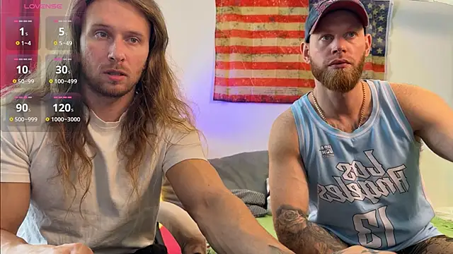 Snapshot of Xxx_______Xxx chatting on 10-31-25, 10:05 Xxx Xxx online show from 10-31-25, 10:05