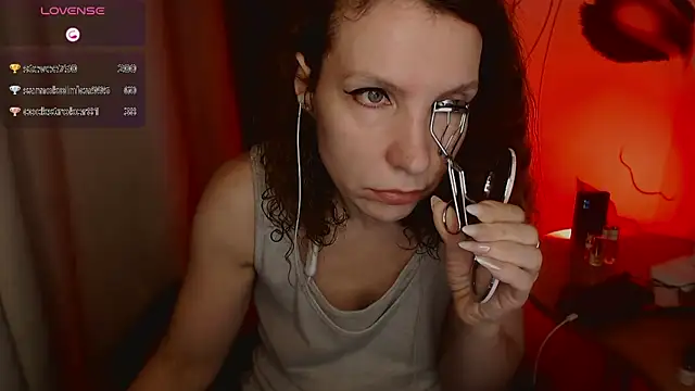 JohansonKatie online show from 01-09-25, 02:11