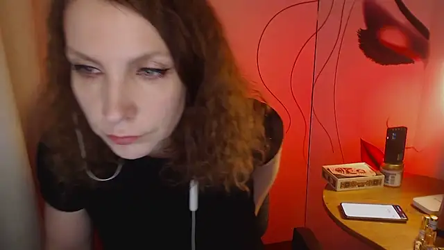 JohansonKatie online show from 01-13-25, 01:39