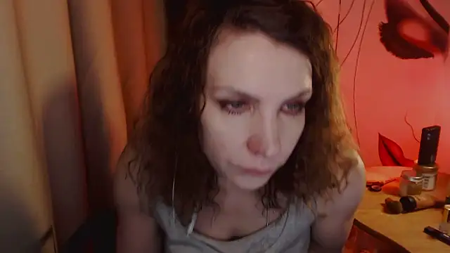 JohansonKatie online show from 01-22-25, 03:52