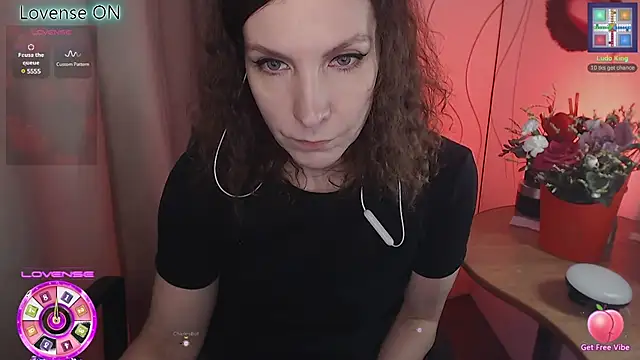 JohansonKatie online show from 02-17-25, 01:32