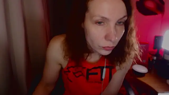 JohansonKatie online show from 03-18-25, 03:20