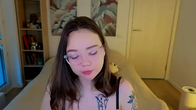 MilenaSaint online show from 05-07-26, 03:34