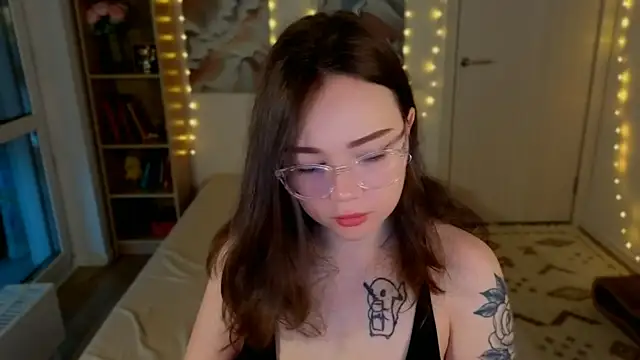 MilenaSaint online show from 06-10-26, 03:39