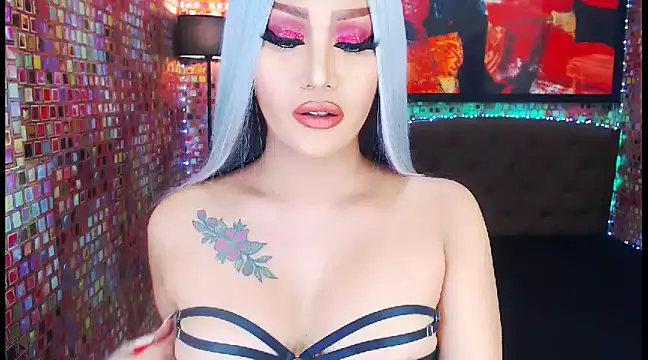 Snapshot of KylieMaxwellCaulfield_TS chatting on 02-09-25, 12:49 KylieMaxwellCaulfield TS online show from 02-09-25, 12:49