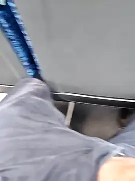 Snapshot of Luismiguel55 chatting on 02-19-26, 02:35 Luismiguel55 online show from 02-19-26, 02:35