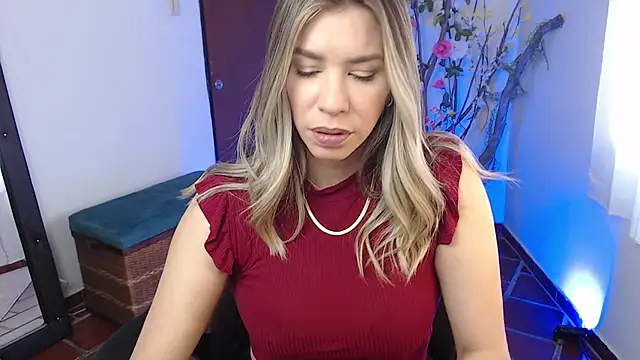 ms sofia x online show from 10-17-25, 03:47