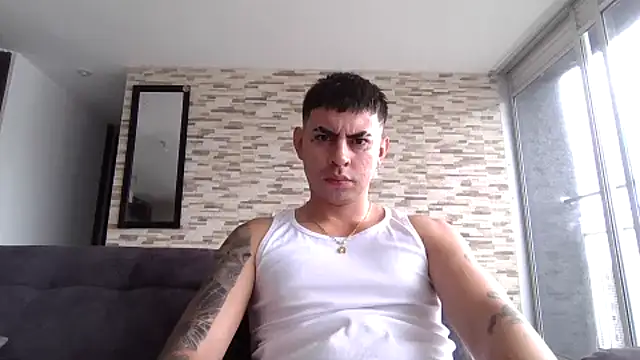 Snapshot of Lobito_xxxl chatting on 11-11-25, 03:01 Lobito xxxl online show from 11-11-25, 03:01