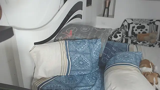 Snapshot of yina-rosse chatting on 12-06-24, 10:52 yina-rosse online show from 12-06-24, 10:52