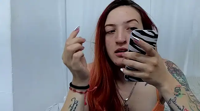 Snapshot of ninaa_fox chatting on 01-30-25, 05:06 ninaa fox online show from 01-30-25, 05:06
