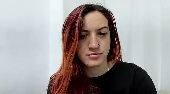 Snapshot of ninaa_fox chatting on 02-08-25, 03:21 ninaa fox online show from 02-08-25, 03:21