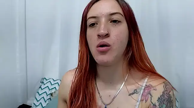 Snapshot of ninaa_fox chatting on 02-10-25, 04:47 ninaa fox online show from 02-10-25, 04:47