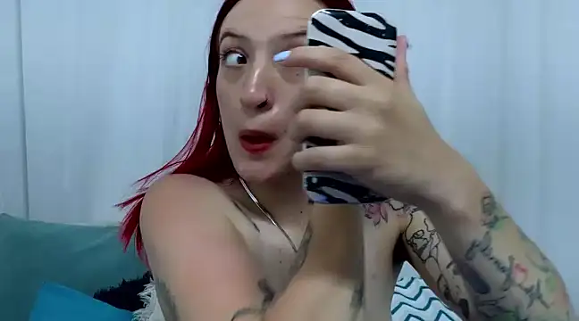 Snapshot of ninaa_fox chatting on 03-19-25, 04:02 ninaa fox online show from 03-19-25, 04:02